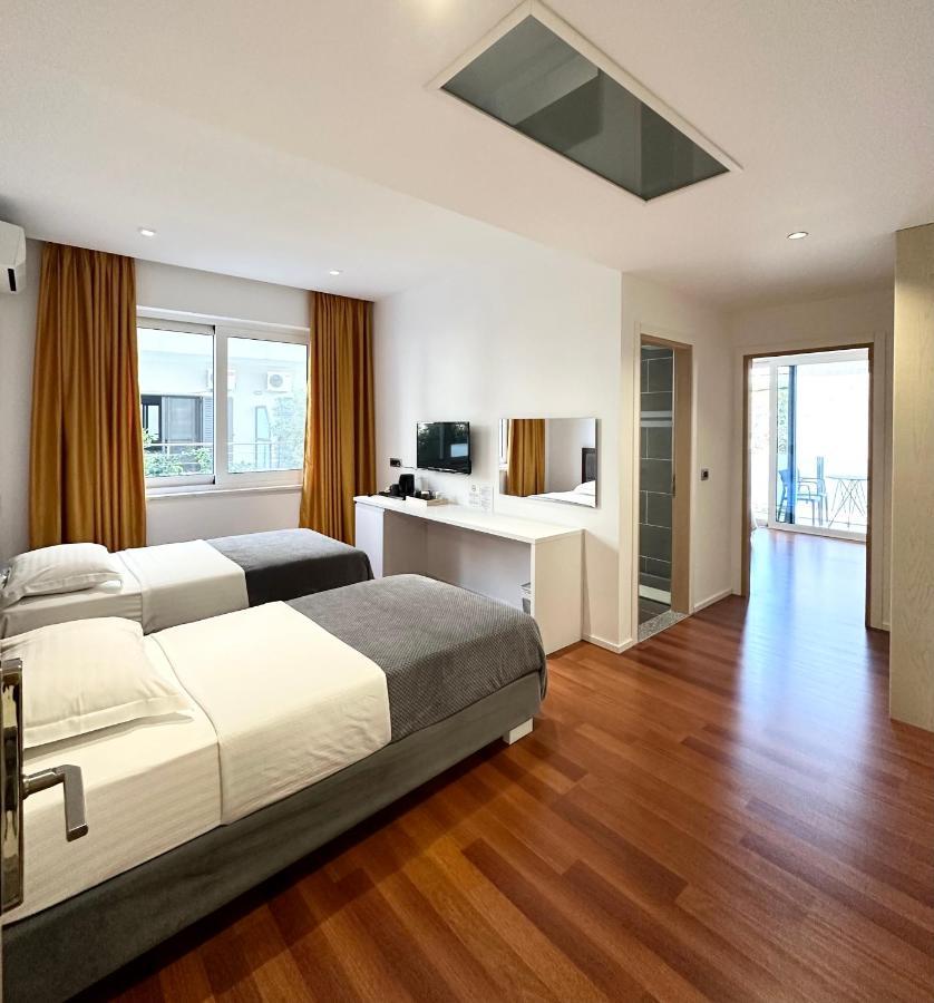 3B Suites Boutique Hotel Σαράντα Εξωτερικό φωτογραφία