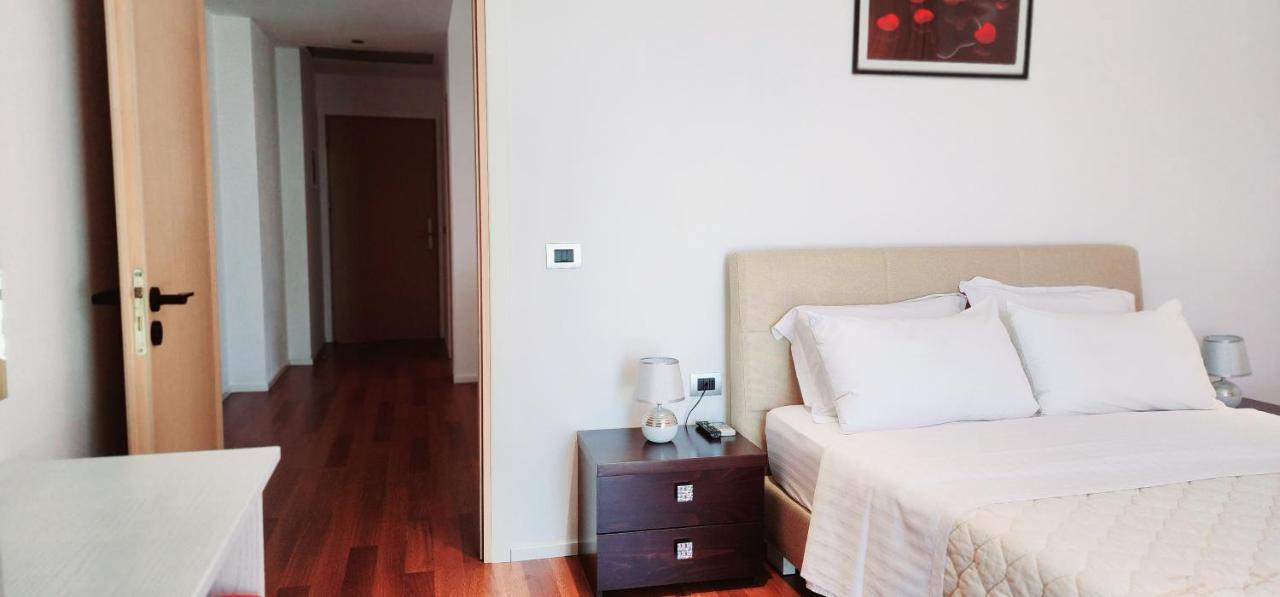 3B Suites Boutique Hotel Σαράντα Εξωτερικό φωτογραφία
