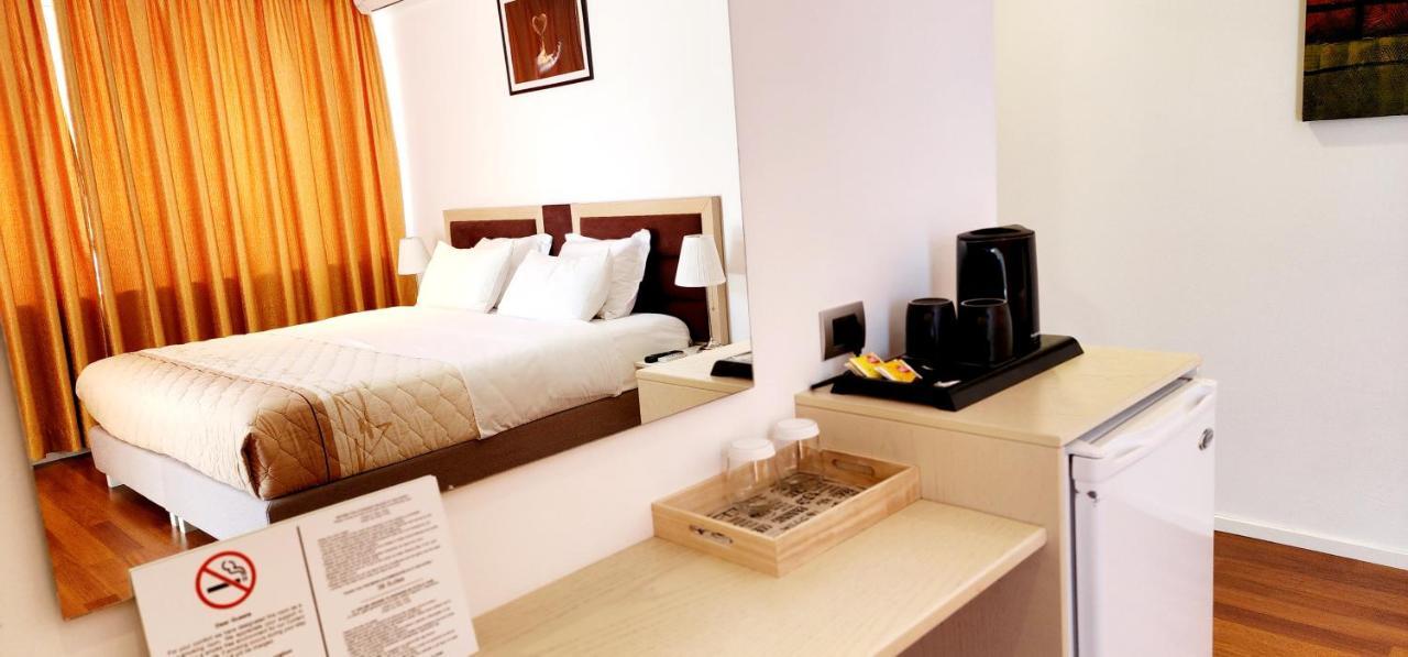 3B Suites Boutique Hotel Σαράντα Εξωτερικό φωτογραφία