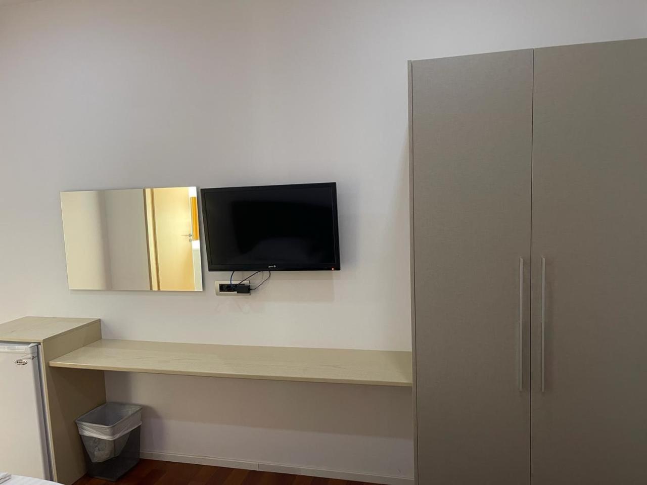 3B Suites Boutique Hotel Σαράντα Εξωτερικό φωτογραφία